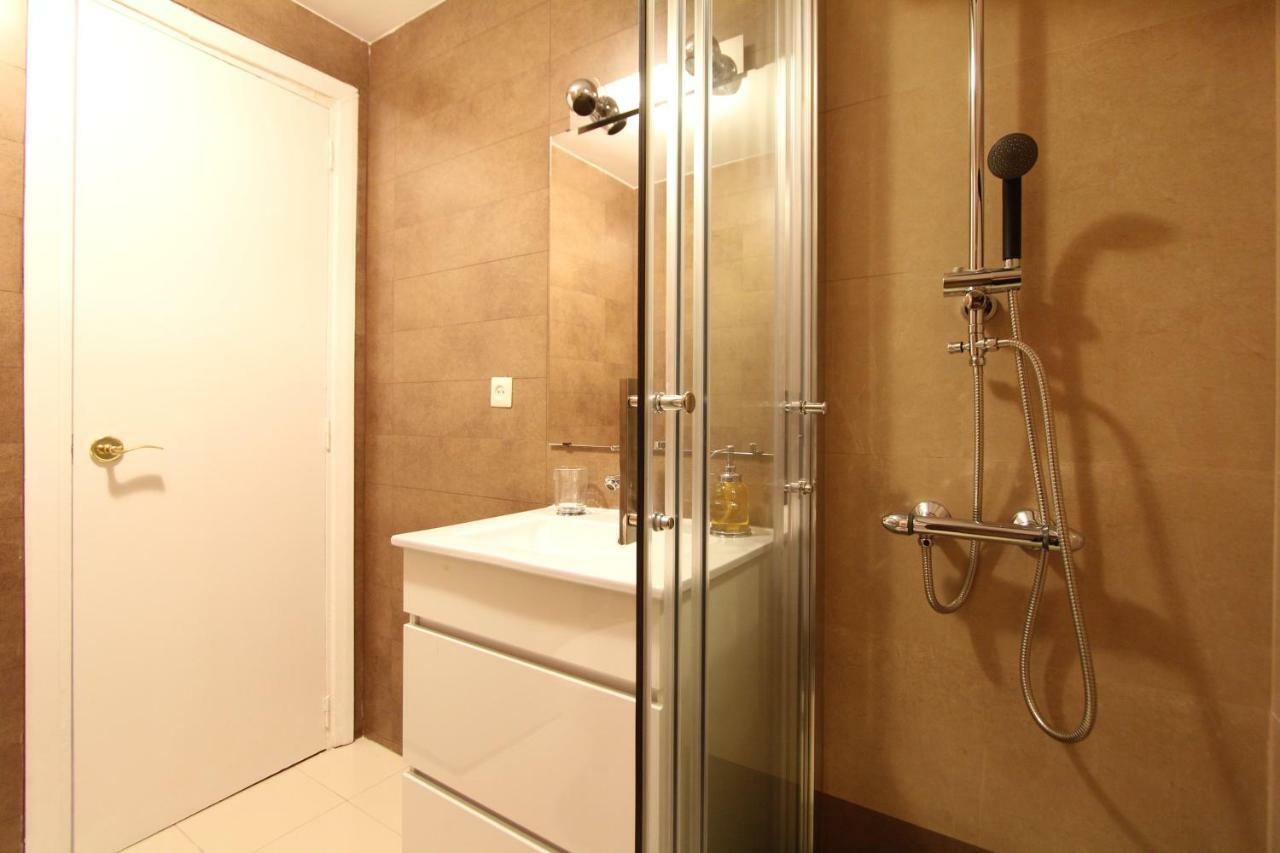 Cosy Apartment Prado Museum Мадрид Екстер'єр фото
