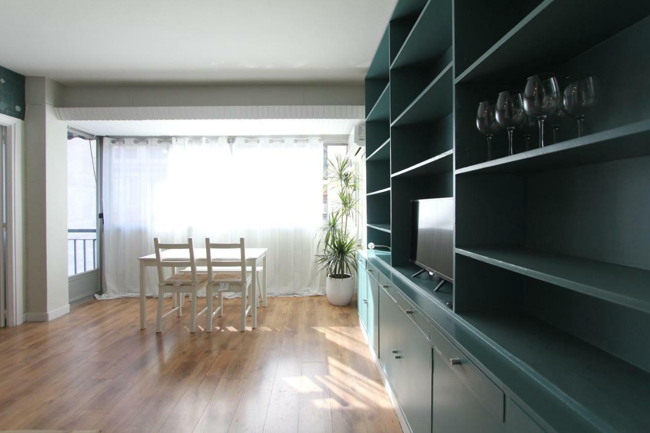 Cosy Apartment Prado Museum Мадрид Екстер'єр фото